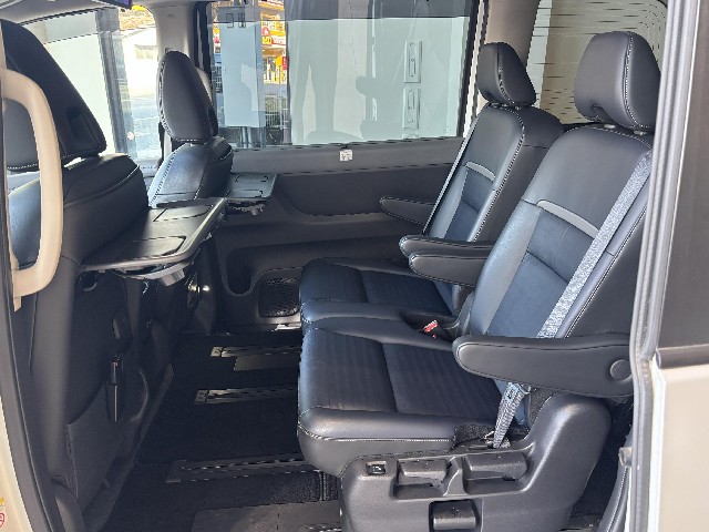 NISSAN SERENA 2023 Image 36