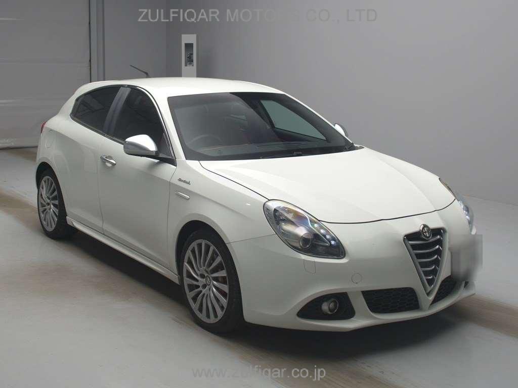 ALFAROMEO GIULIETTA 2015 Image 3