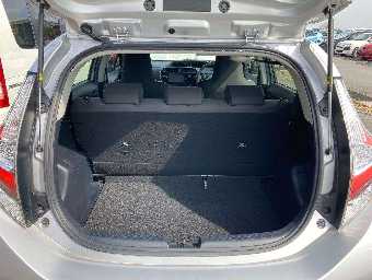 TOYOTA AQUA 2019 Image 8