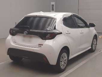 TOYOTA YARIS 2021 Image 2