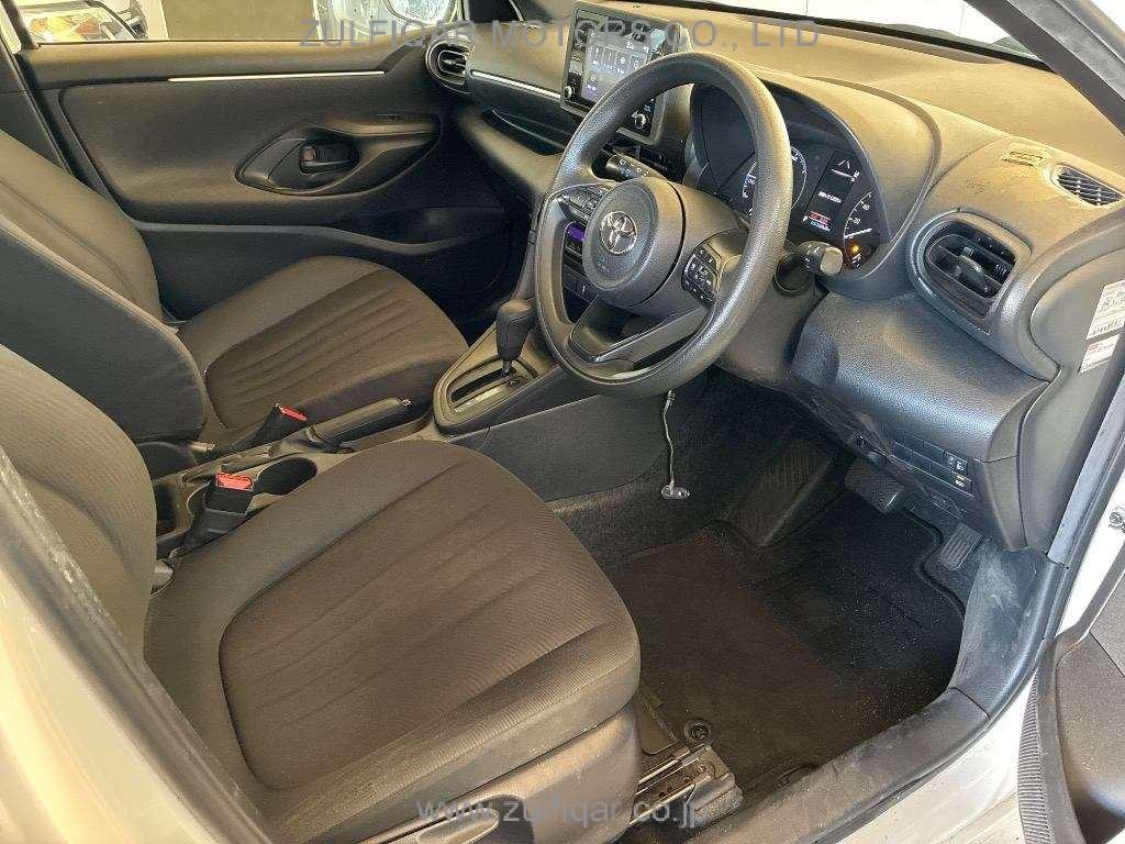 TOYOTA YARIS 2021 Image 5