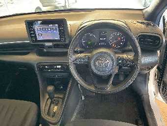 TOYOTA YARIS 2021 Image 6