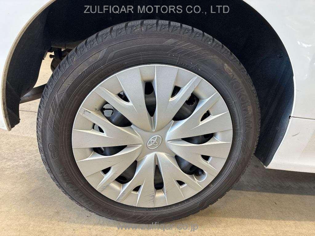 TOYOTA YARIS 2021 Image 10