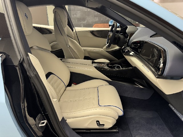 FERRARI PUROSANGUE 2024 Image 33