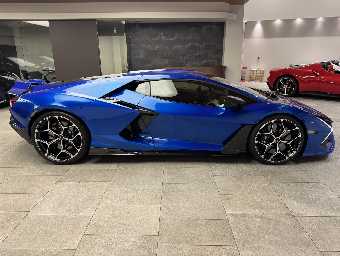 LAMBORGHINI REVUELTO 2024 Image 12