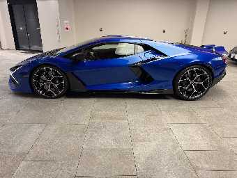 LAMBORGHINI REVUELTO 2024 Image 16