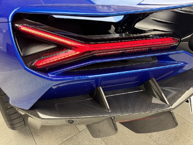 LAMBORGHINI REVUELTO 2024 Image 27