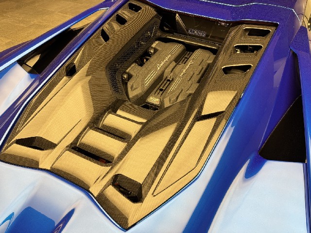 LAMBORGHINI REVUELTO 2024 Image 32