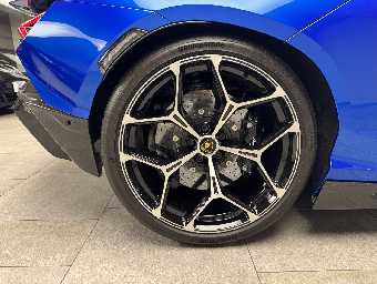 LAMBORGHINI REVUELTO 2024 Image 32