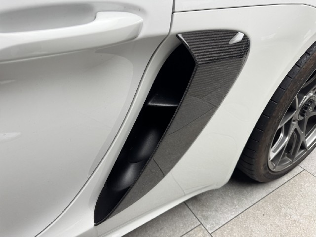 PORSCHE CAYMAN 2022 Image 19