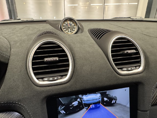 PORSCHE CAYMAN 2022 Image 45