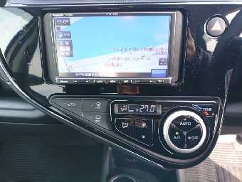 TOYOTA AQUA 2019 Image 10