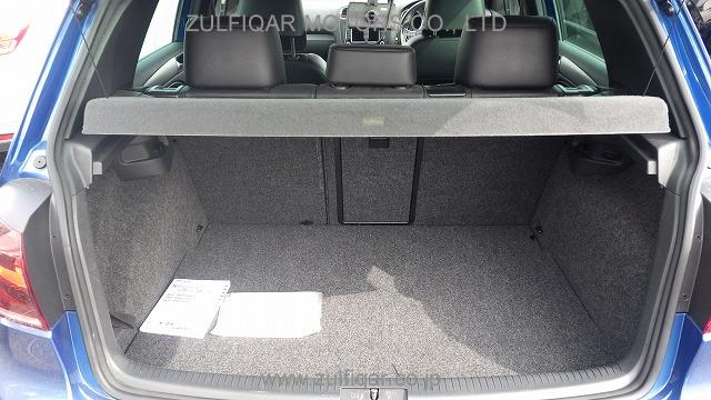 VOLKSWAGEN GOLF 2011 Image 12