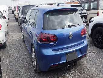 VOLKSWAGEN GOLF 2011 Image 3