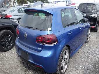 VOLKSWAGEN GOLF 2011 Image 4