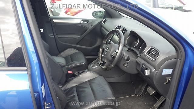 VOLKSWAGEN GOLF 2011 Image 5