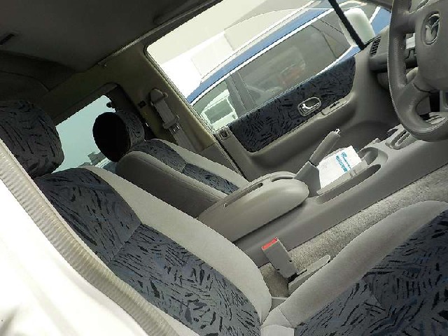 MAZDA BONGO FRIENDEE 2005 Image 24