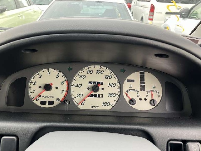 MAZDA BONGO FRIENDEE 2005 Image 25