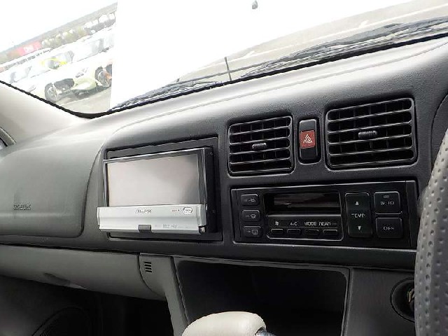 MAZDA BONGO FRIENDEE 2005 Image 26