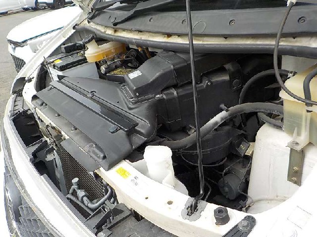 MAZDA BONGO FRIENDEE 2005 Image 32