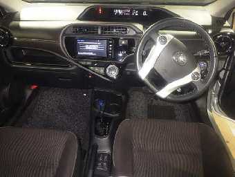 TOYOTA AQUA 2015 Image 3