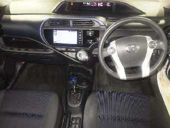 TOYOTA AQUA 2015 Image 3