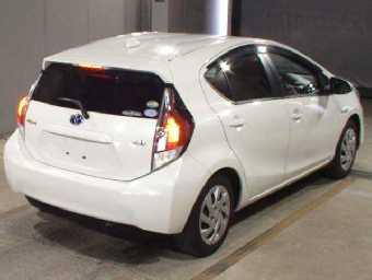 TOYOTA AQUA 2015 Image 5