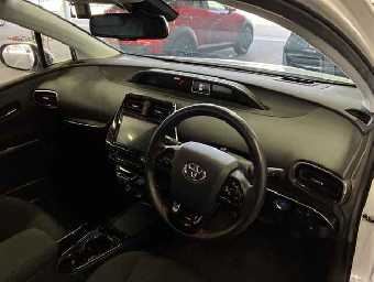 TOYOTA PRIUS 2021 Image 3