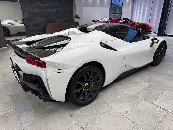 FERRARI SF90 SPIDER 2024 Image 13