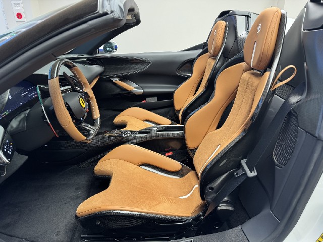 FERRARI SF90 SPIDER 2024 Image 24