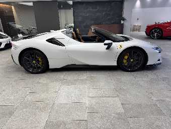 FERRARI SF90 SPIDER 2024 Image 4