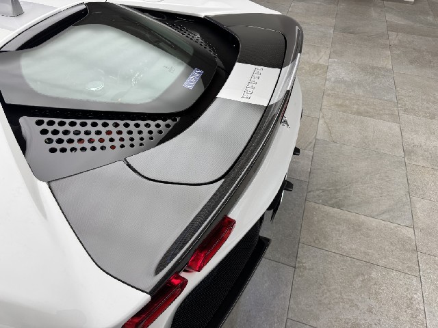 FERRARI SF90 SPIDER 2024 Image 38