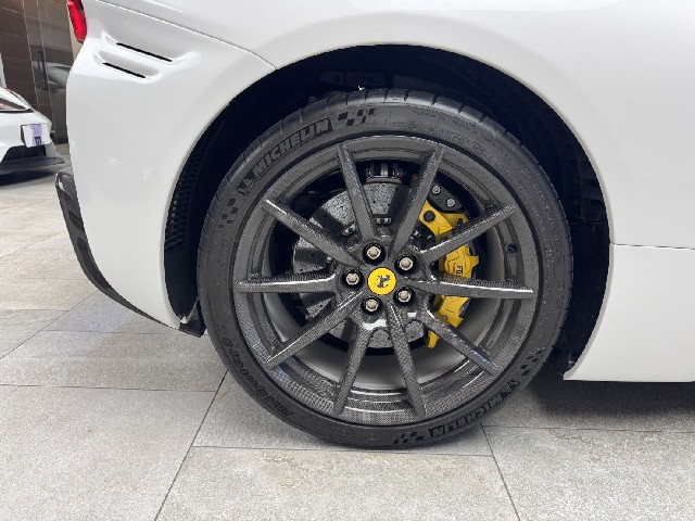 FERRARI SF90 SPIDER 2024 Image 43