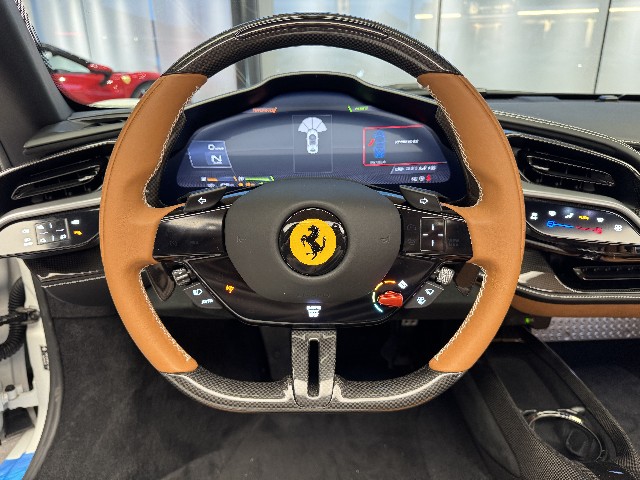 FERRARI SF90 SPIDER 2024 Image 46
