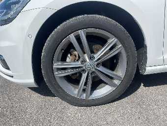 VOLKSWAGEN GOLF 2019 Image 15