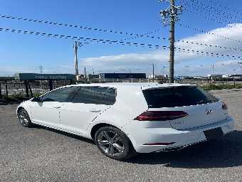 VOLKSWAGEN GOLF 2019 Image 4