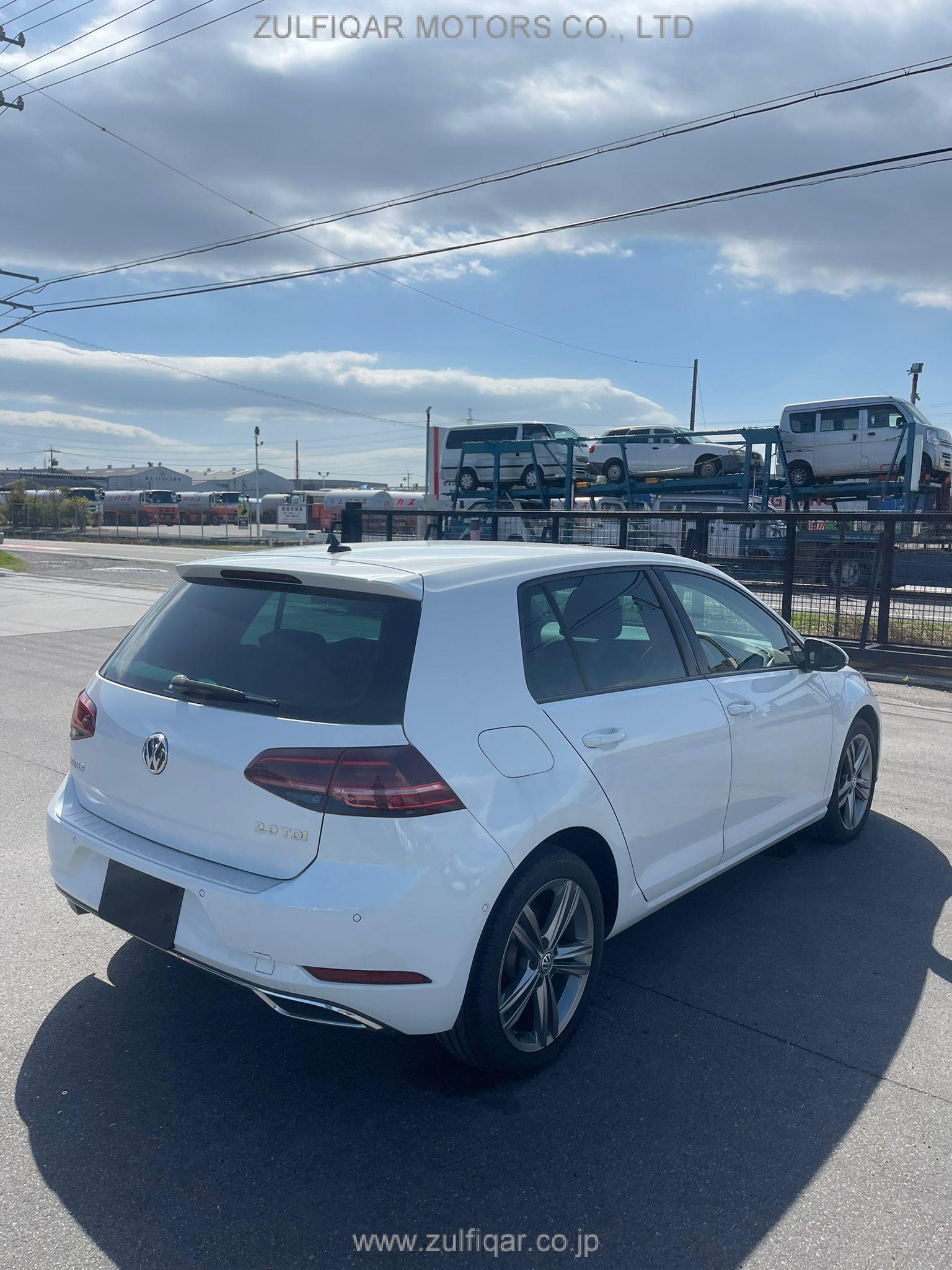 VOLKSWAGEN GOLF 2019 Image 7