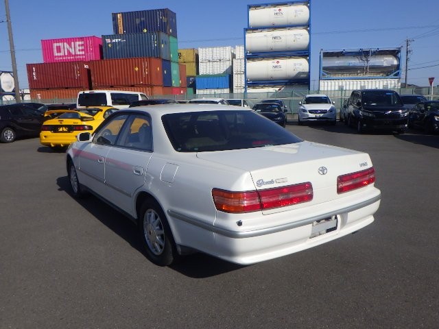 TOYOTA MARK II 1997 Image 20