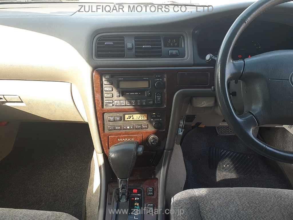 TOYOTA MARK II 1996 Image 9