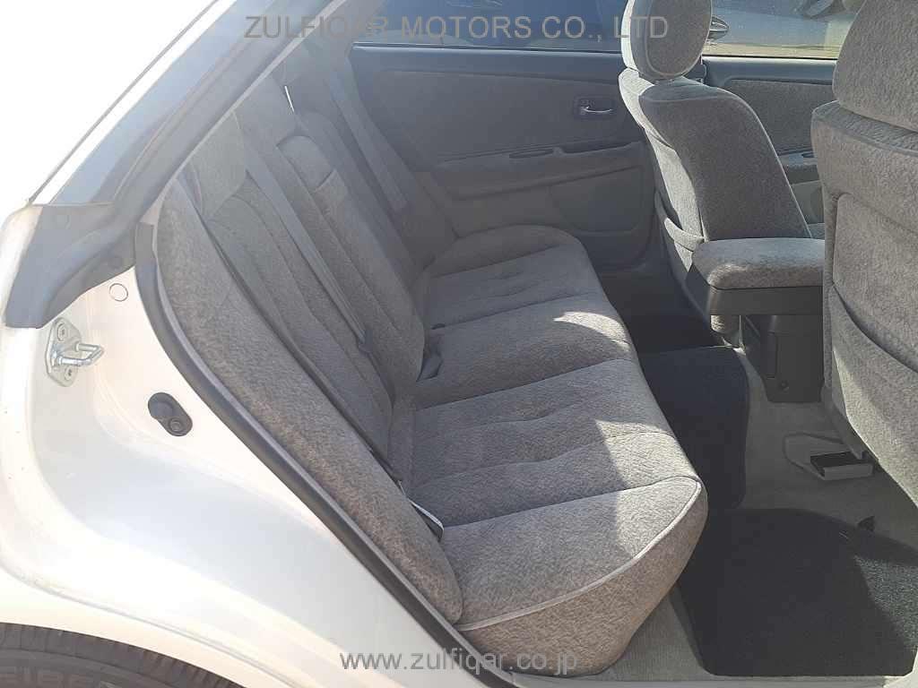 TOYOTA MARK II 1996 Image 10