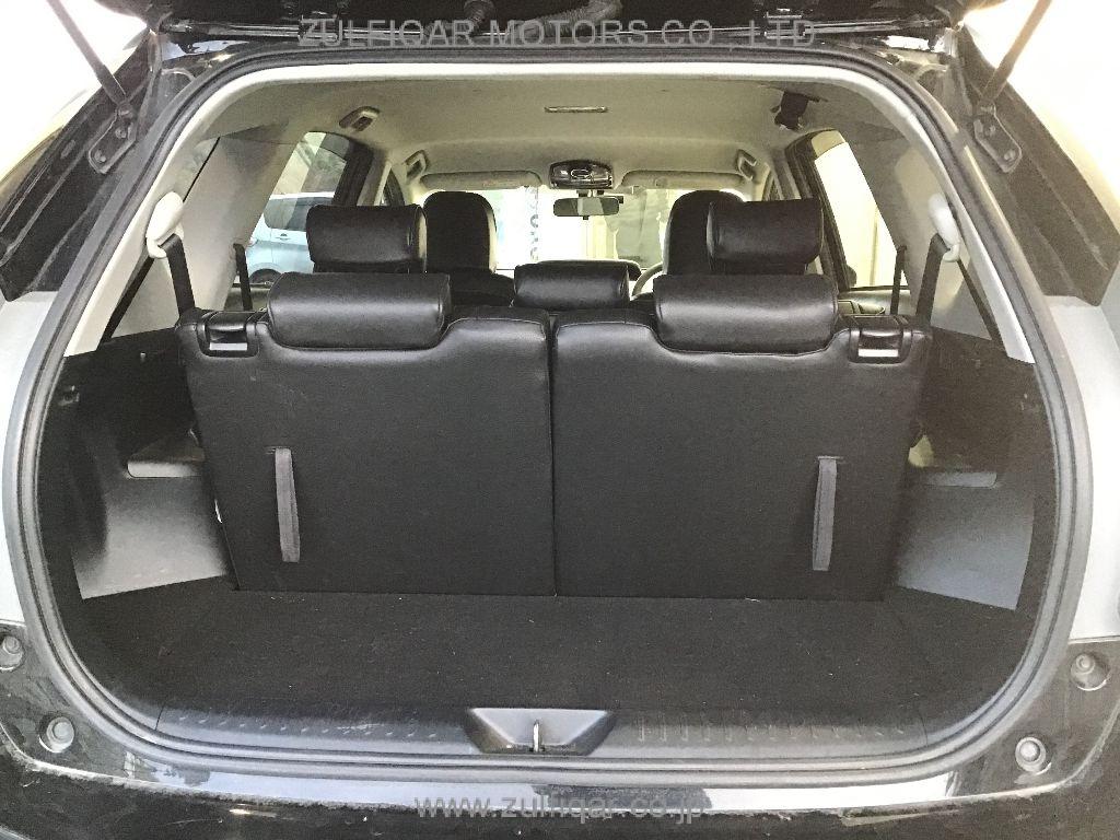 TOYOTA PRIUS ALPHA 2015 Image 7