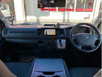 TOYOTA HIACE 2014 Image 15