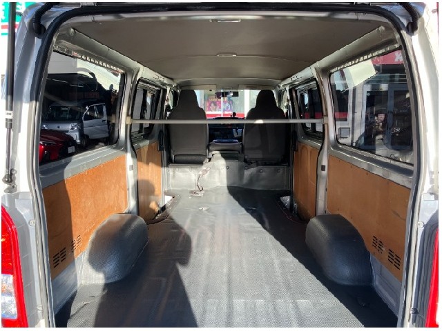 TOYOTA HIACE 2014 Image 25