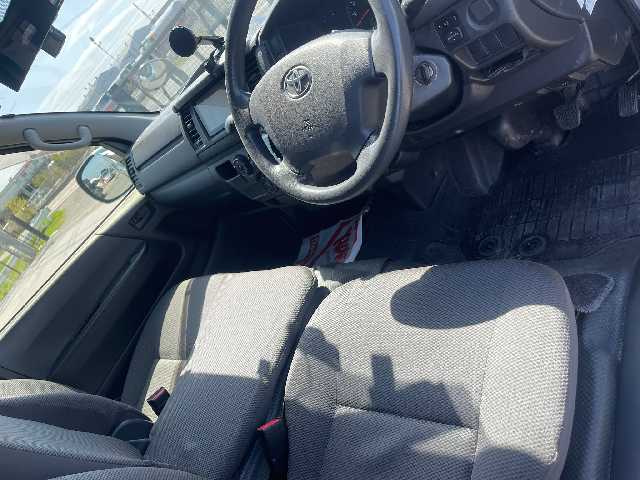 TOYOTA HIACE 2014 Image 35