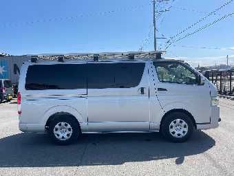 TOYOTA HIACE 2014 Image 32