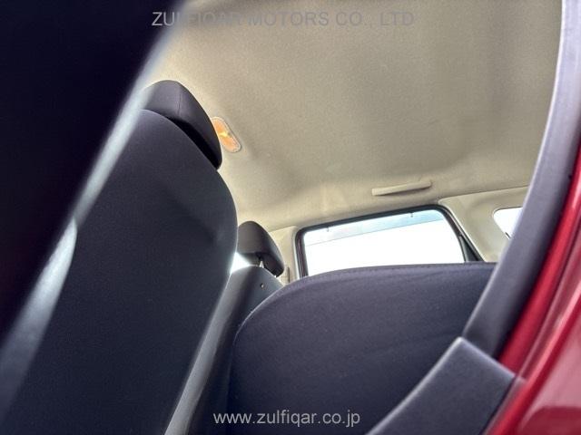 NISSAN NOTE 2015 Image 9