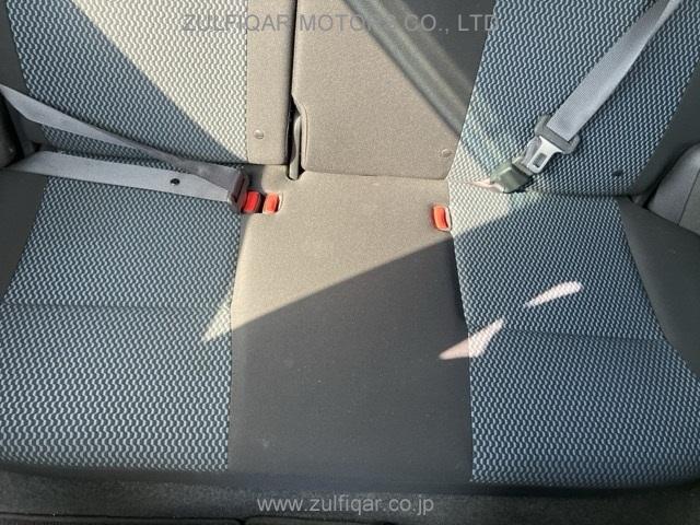 NISSAN NOTE 2015 Image 10