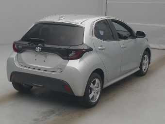 TOYOTA YARIS 2022 Image 2