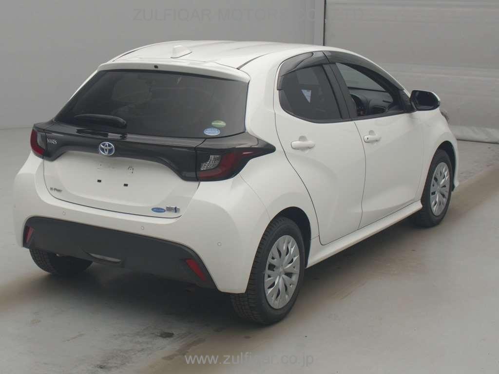 TOYOTA YARIS 2021 Image 2