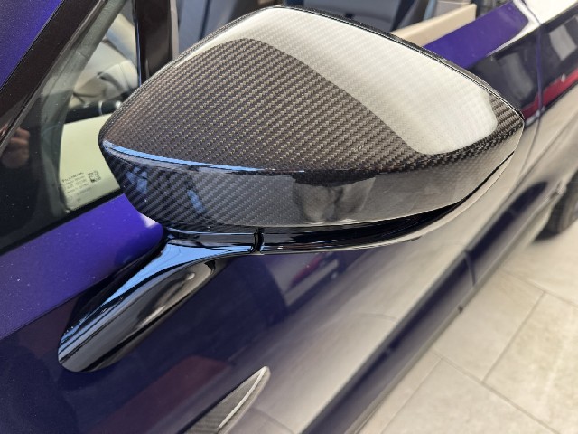 ASTON MARTIN DBX 2023 Image 33